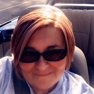 Meet your Posher, Salina